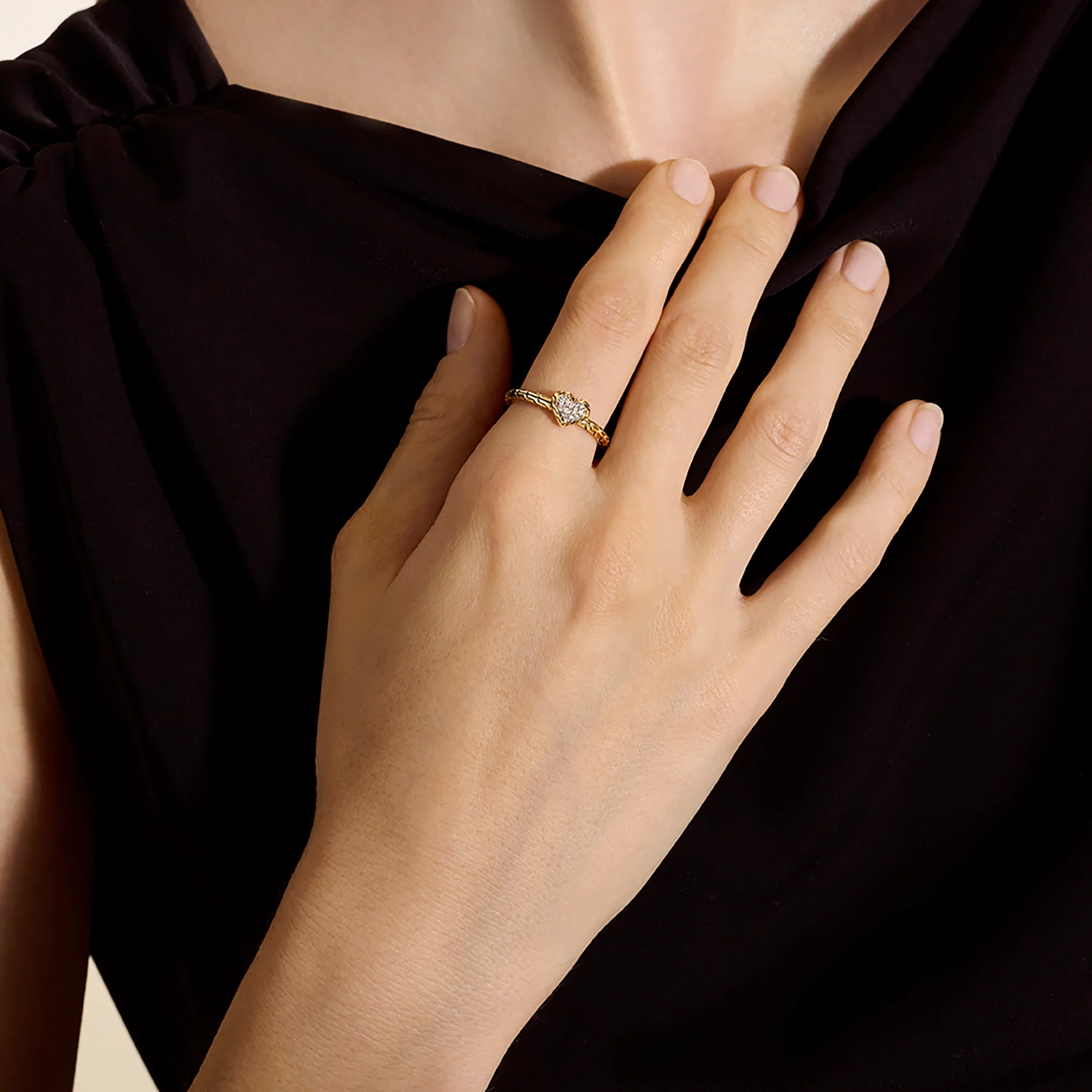 JH Essential Heart Ring, Gold, Diamonds|RGGX989762DI - Image 5