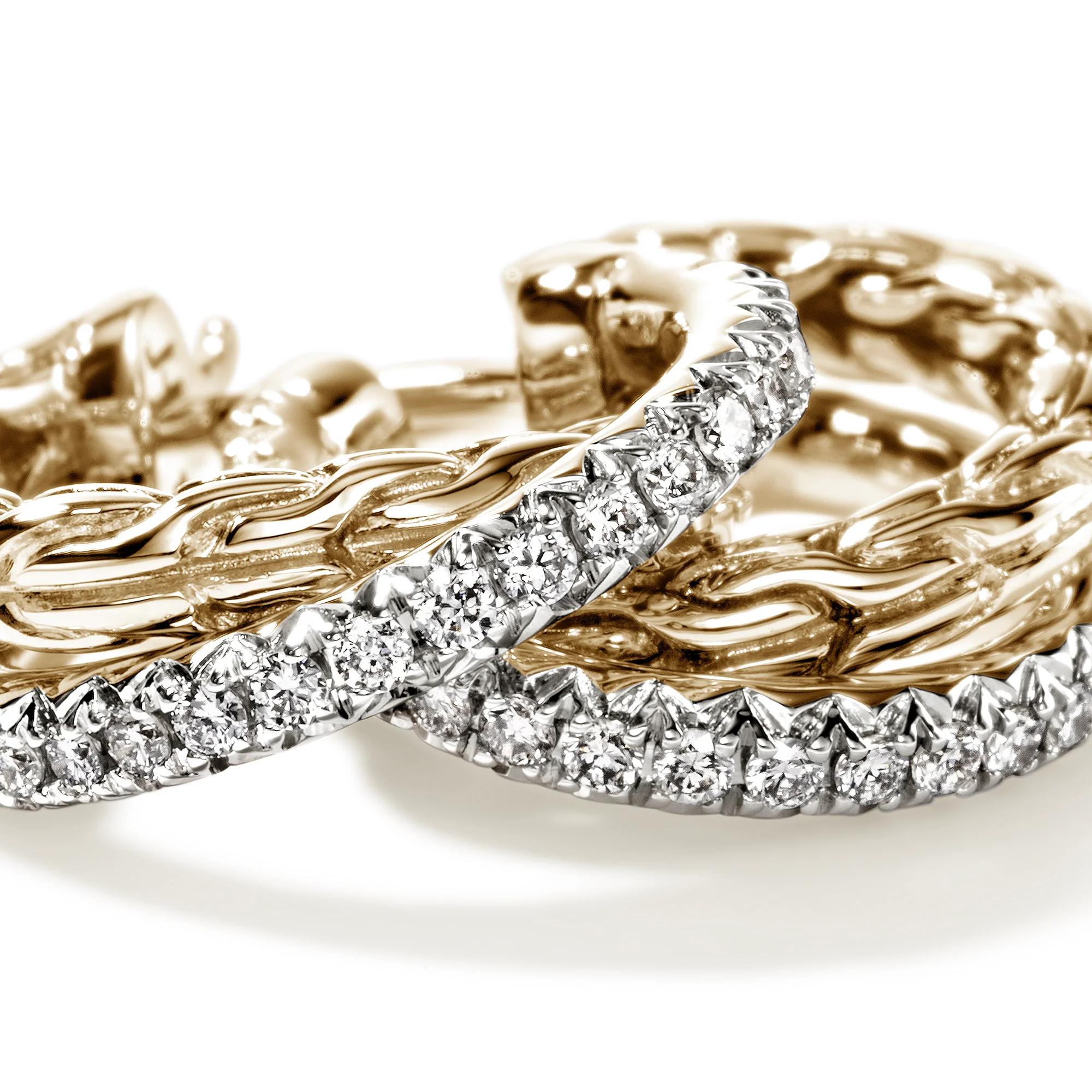 JH Essential Pavé Crossover Hoop Earring, Gold, Diamonds, 15MM|EGGX987132DI - Image 2