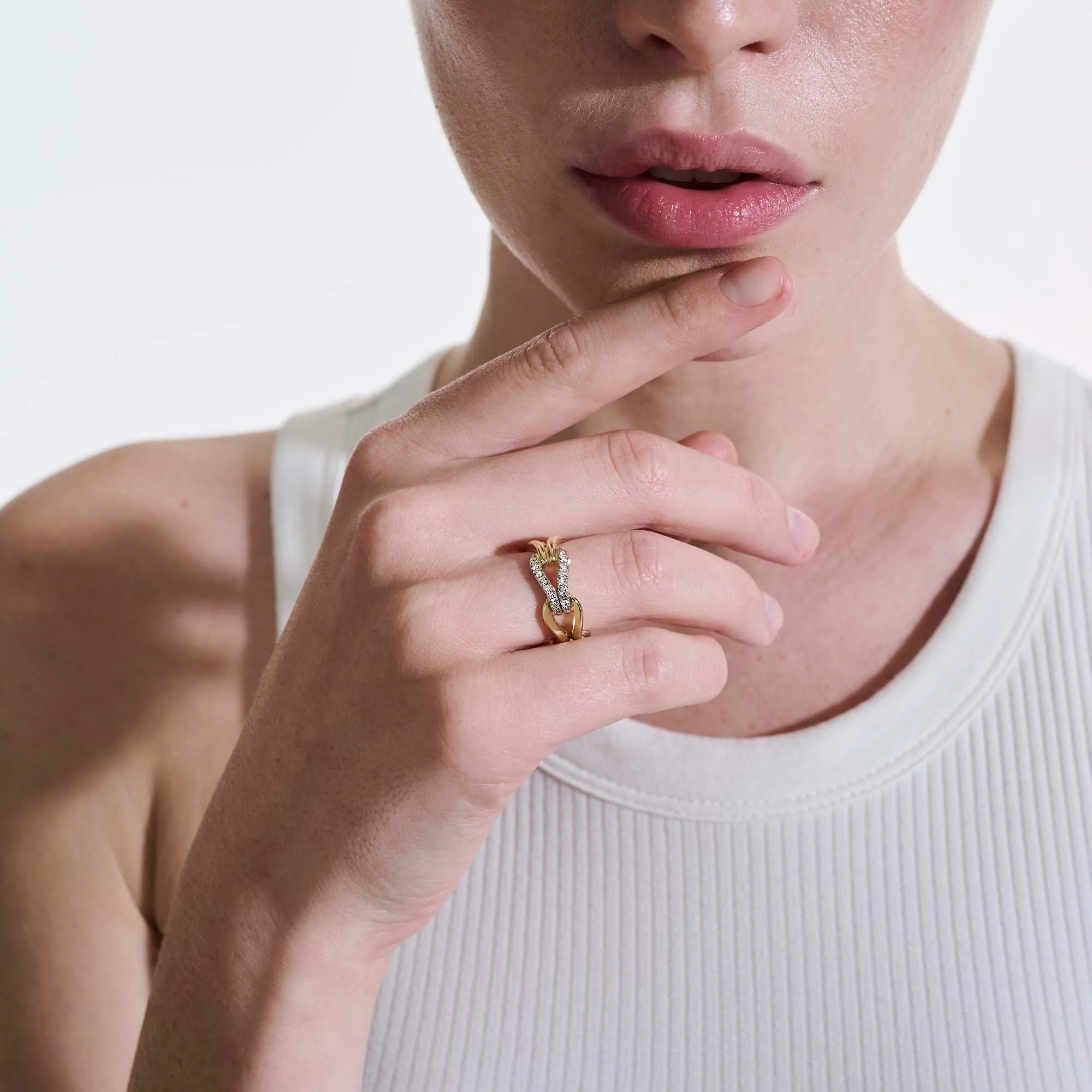 Surf  Link Ring, Gold, Diamonds, Wide|RGGX90107722DI - Image 6